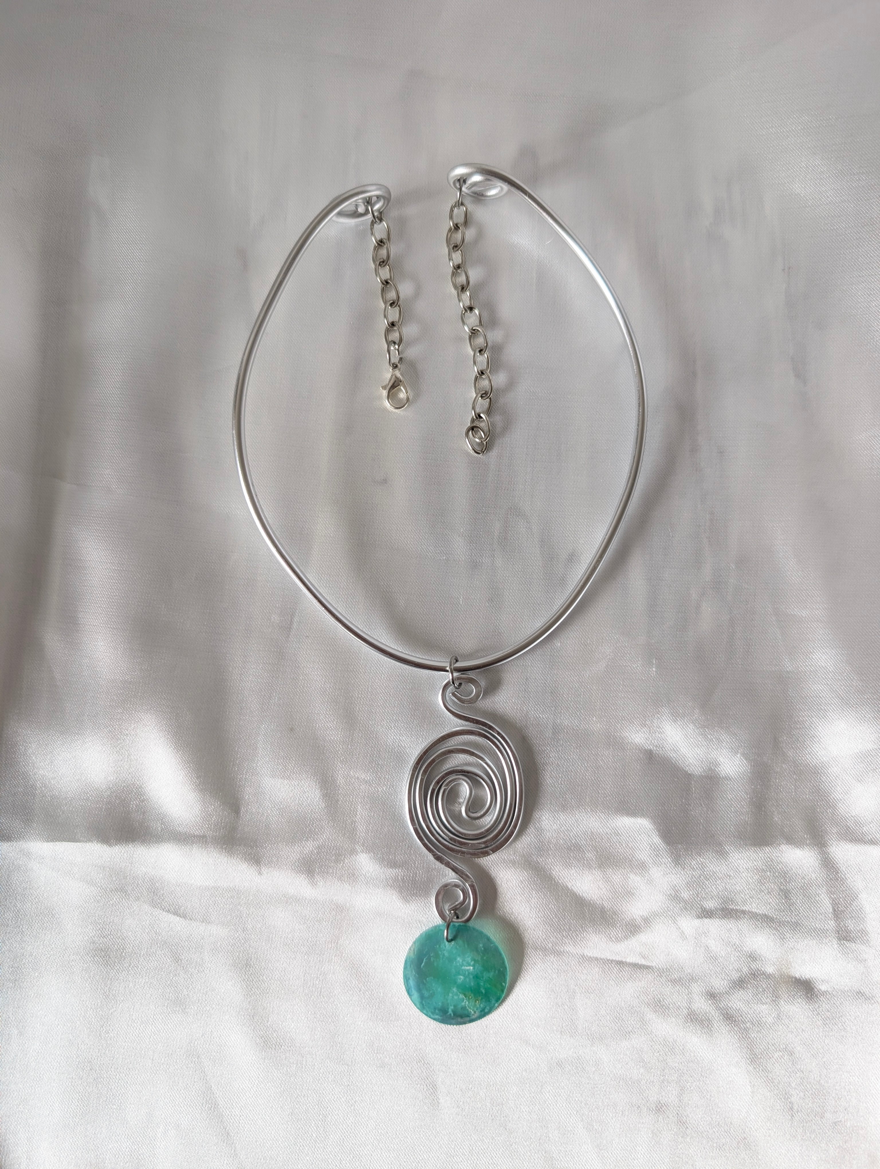 Spiral Tide Choker