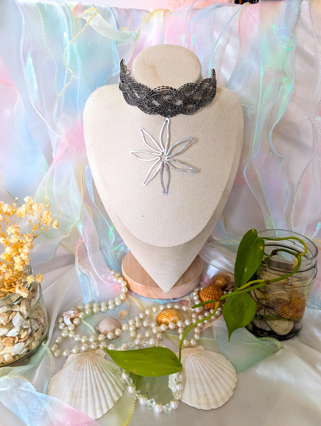 Handmade Wildflower Vintage Choker