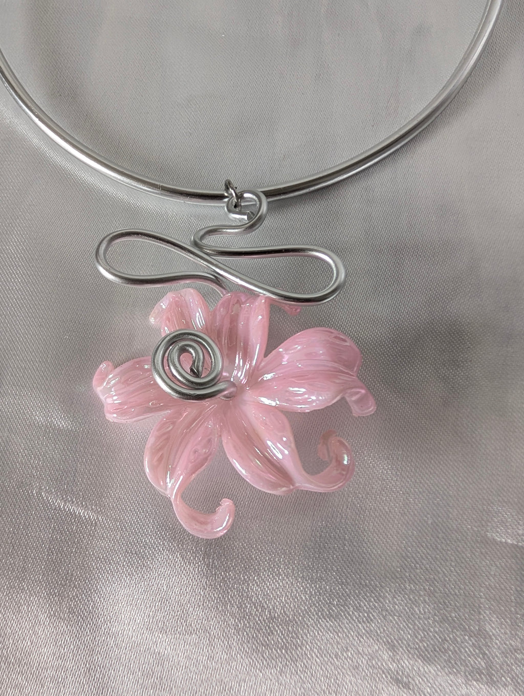 Handmade Flower Choker Necklace