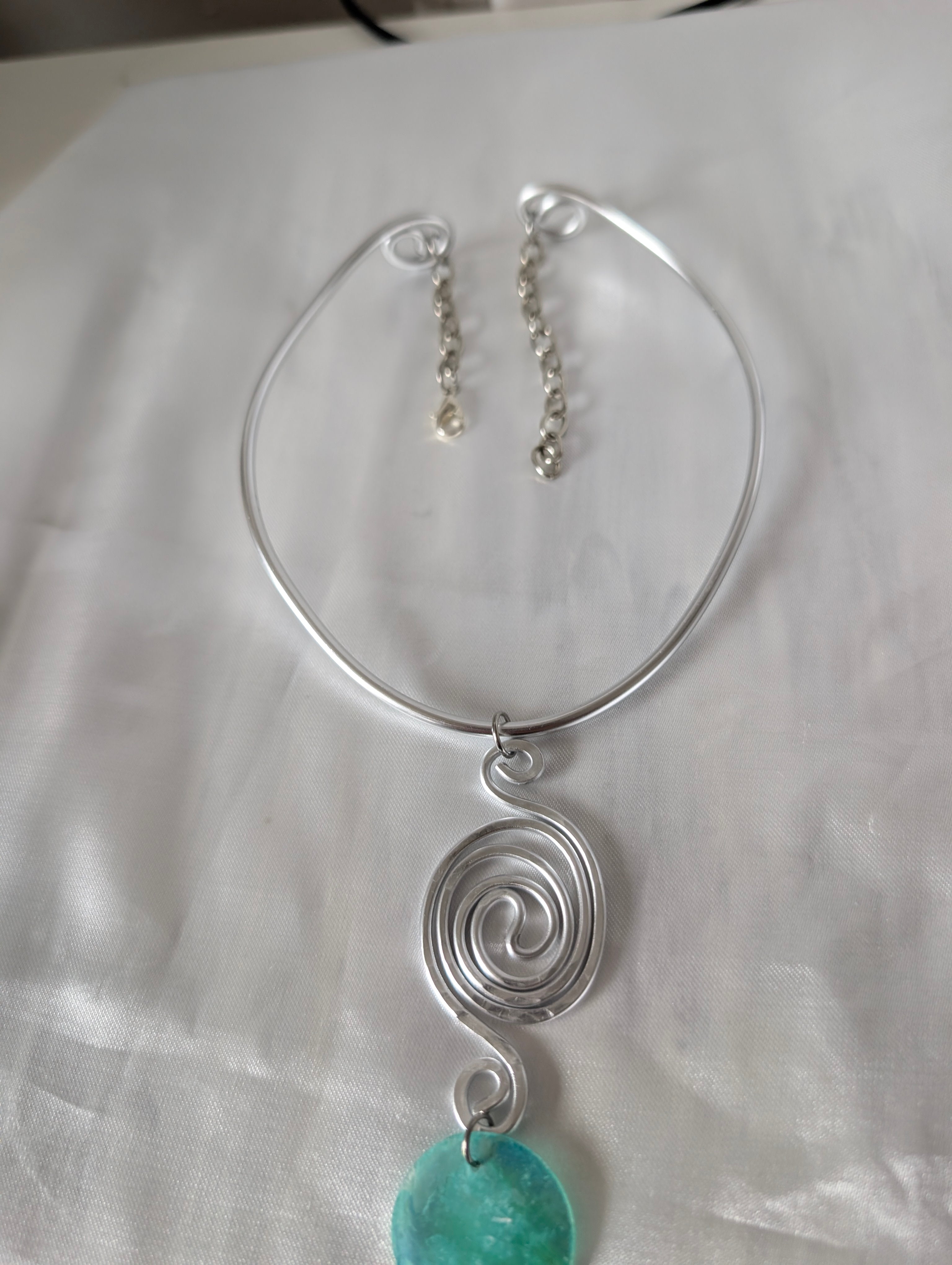 Spiral Tide Choker