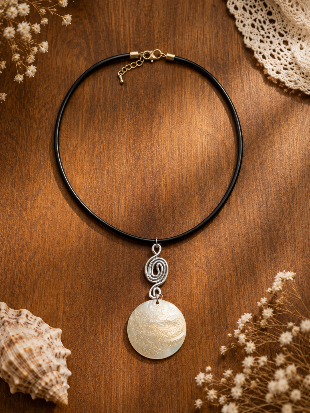 Handmade Paisley Mother of Pearl Pendant Choker