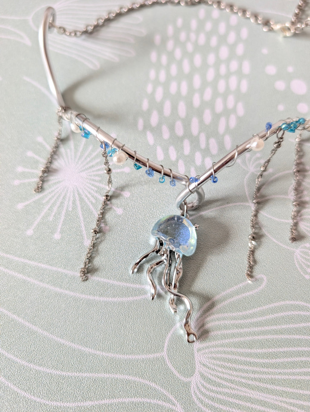 Jellyfish Choker