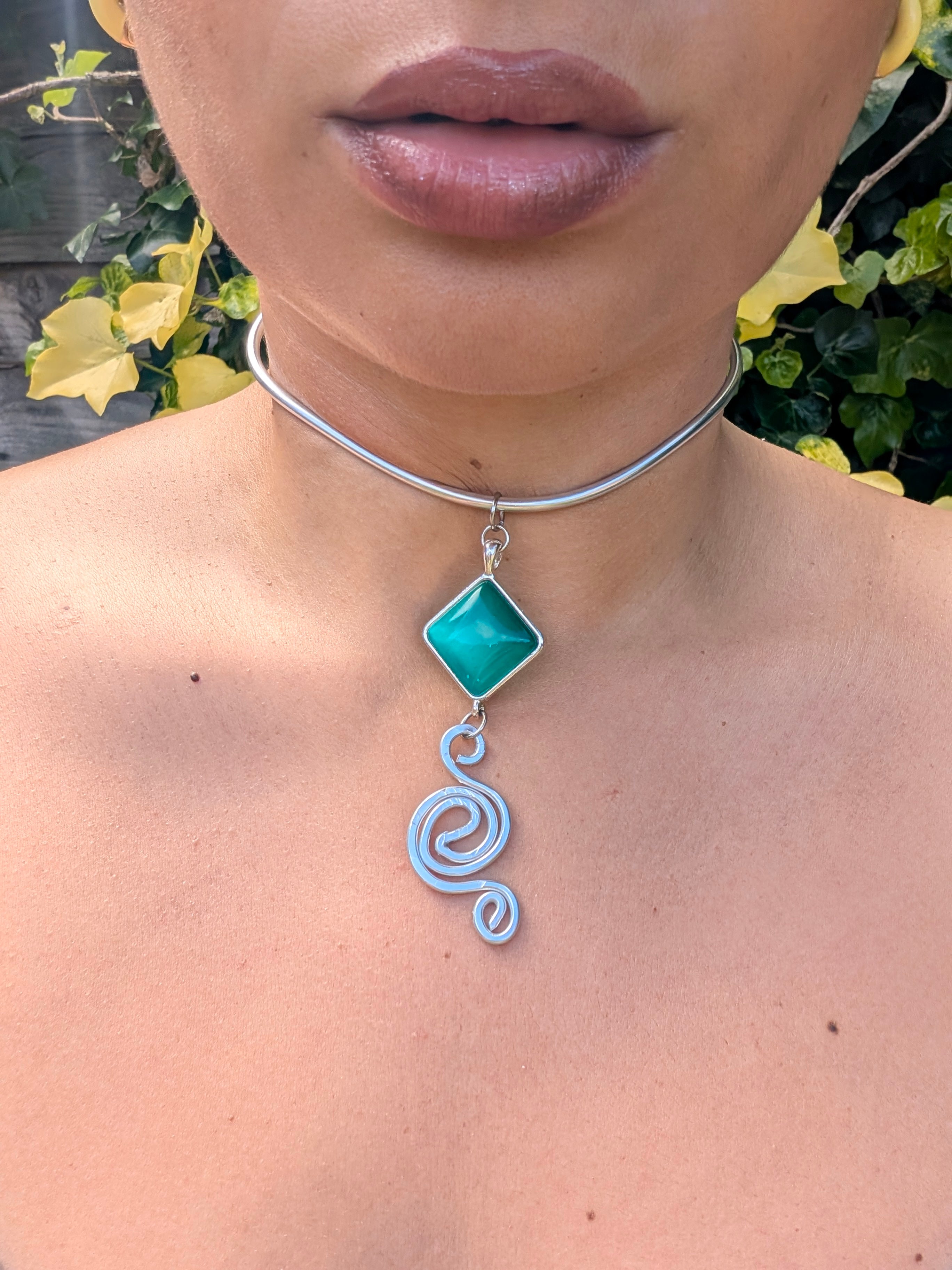 Emerald Spiral Choker